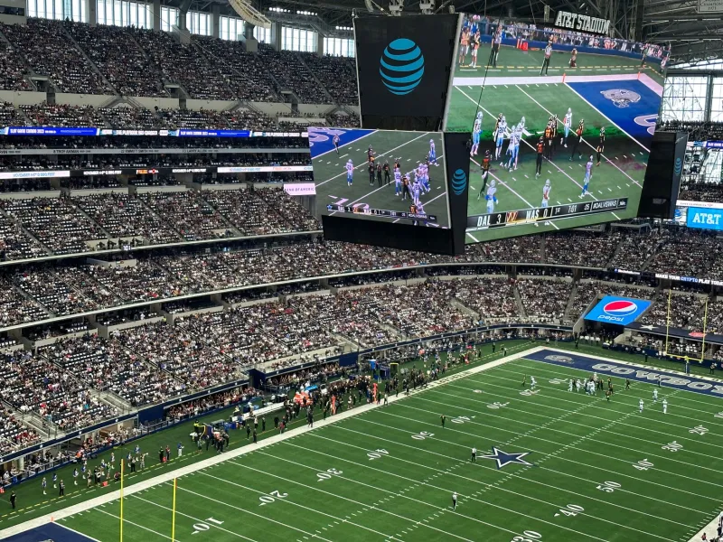 Cash Out by Kickoff: Why First-Half NFL Bets Are the Smarter Sunday Split