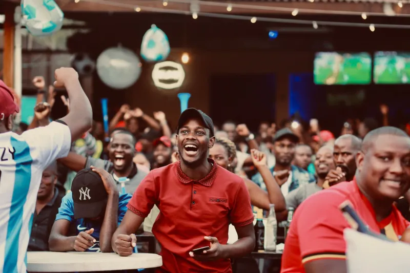 The Parlay Trap: Why Your Ticket Keeps Dying on the Last Leg
